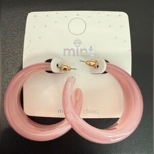 🚨3 for $16🚨 MINT - Pink Hoop Earrings